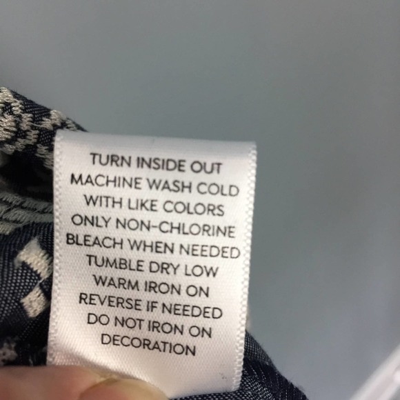 𝅺dressbarn Westport Off the Shoulder Flounce Embroidered Chambray Dress Size S - Picture 12 of 12